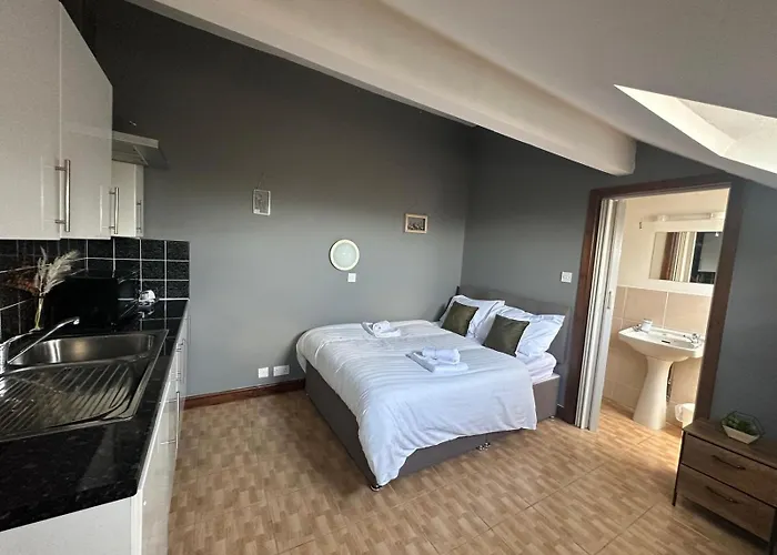 Manchester Stay Hotel - Free Parking